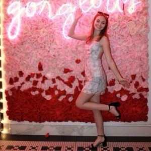 Lucy in the sky dress size M only worn once for my birthday